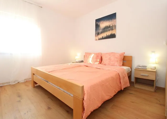 Kuca Za Odmor Pag Sv.marko בית נופש קולאן